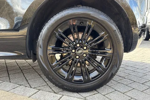 DY75AAF Land Rover Range Rover Evoque 2.0 D200 Edition 5dr Thumbnail #39