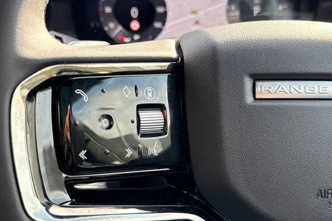 DY75AAF Land Rover Range Rover Evoque 2.0 D200 Edition 5dr Thumbnail #45