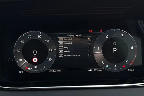 DY75AAF Land Rover Range Rover Evoque 2.0 D200 Edition 5dr Thumbnail #47