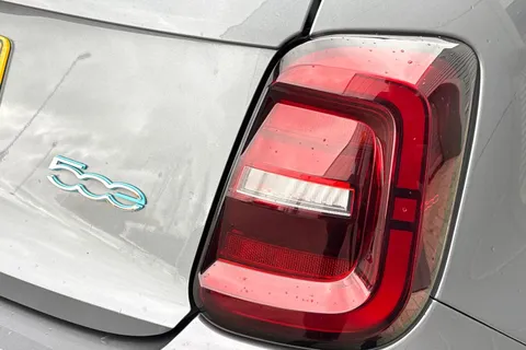 WN72DWG FIAT 500E C 42kWh Icon Auto 2dr Thumbnail #39