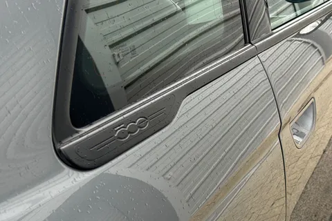 WN72DWG FIAT 500E C 42kWh Icon Auto 2dr Thumbnail #60