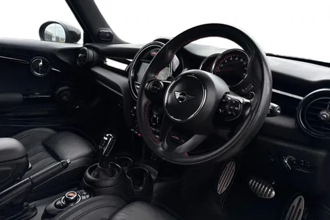 LM69ZTB Mini Hatch 2.0 John Cooper Works Steptronic Euro 6 (s/s) 3dr Thumbnail #15