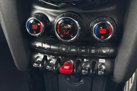 LM69ZTB Mini Hatch 2.0 John Cooper Works Steptronic Euro 6 (s/s) 3dr Thumbnail #23
