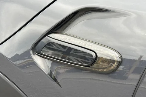 LM69ZTB Mini Hatch 2.0 John Cooper Works Steptronic Euro 6 (s/s) 3dr Thumbnail #32