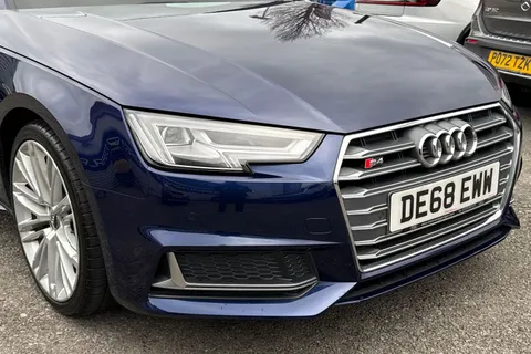 DE68EWW Audi S4 3.0 TFSI V6 Tiptronic quattro Euro 6 (s/s) 4dr Thumbnail #18