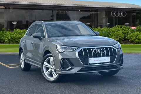 PX24NLJ Audi Q3 S line 35 TFSI  150 PS S tronic Thumbnail #2