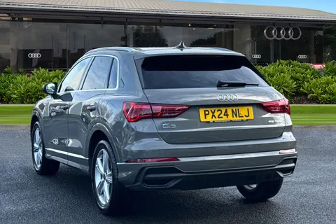 PX24NLJ Audi Q3 S line 35 TFSI  150 PS S tronic Thumbnail #3