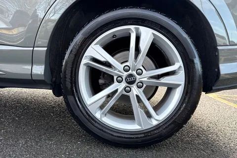 PX24NLJ Audi Q3 S line 35 TFSI  150 PS S tronic Thumbnail #11