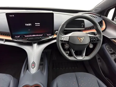 KT25WEH CUPRA Tavascan 250kW VZ1 77kWh AWD 5dr Auto Thumbnail #14