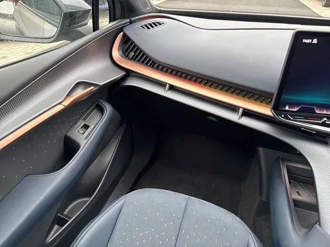 KT25WEH CUPRA Tavascan 250kW VZ1 77kWh AWD 5dr Auto Thumbnail #16