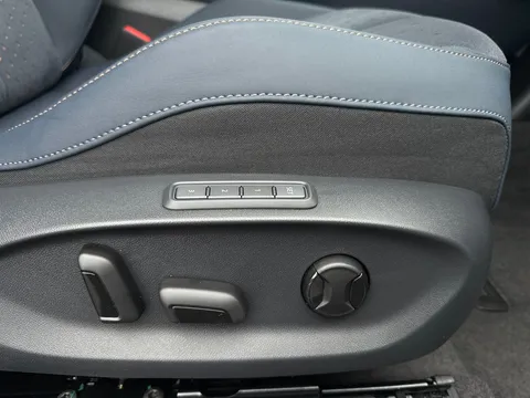 KT25WEH CUPRA Tavascan 250kW VZ1 77kWh AWD 5dr Auto Thumbnail #33