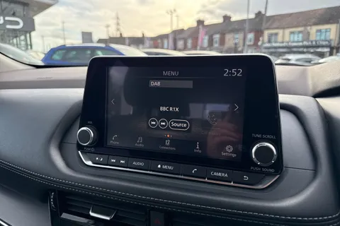 DV24UAT Nissan X-Trail 1.5 h e-POWER Acenta Premium Auto Euro 6 (s/s) 5dr Thumbnail #13