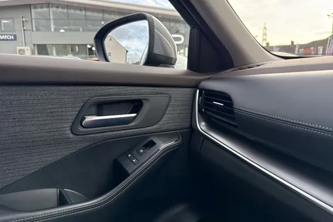 DV24UAT Nissan X-Trail 1.5 h e-POWER Acenta Premium Auto Euro 6 (s/s) 5dr Thumbnail #43