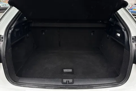 MT70NUU Audi Q2 1.5 TFSI CoD 35 S line S Tronic Euro 6 (s/s) 5dr Thumbnail #7