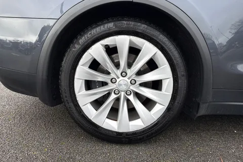 LG67KKJ Tesla Model X 75D (Dual Motor) Auto 4WDE 5dr Thumbnail #12