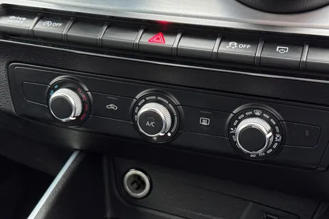 MT70NUU Audi Q2 1.5 TFSI CoD 35 S line S Tronic Euro 6 (s/s) 5dr Thumbnail #22