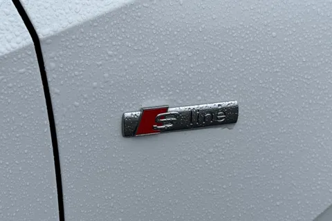 MT70NUU Audi Q2 1.5 TFSI CoD 35 S line S Tronic Euro 6 (s/s) 5dr Thumbnail #27