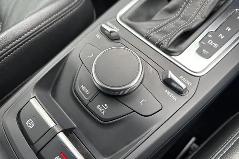 MT70NUU Audi Q2 1.5 TFSI CoD 35 S line S Tronic Euro 6 (s/s) 5dr Thumbnail #46