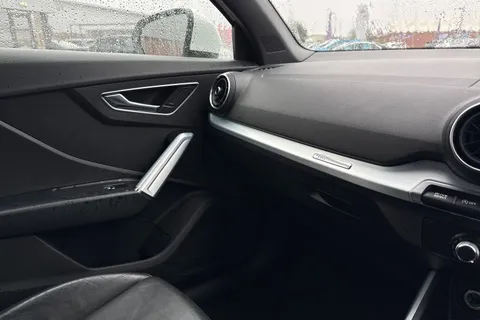 MT70NUU Audi Q2 1.5 TFSI CoD 35 S line S Tronic Euro 6 (s/s) 5dr Thumbnail #48