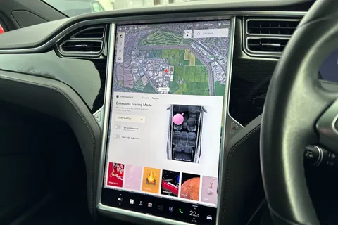 LG67KKJ Tesla Model X 75D (Dual Motor) Auto 4WDE 5dr Thumbnail #56