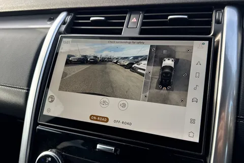 KT74TKC Land Rover Discovery 3.0 D350 Dynamic HSE 5dr Thumbnail #14