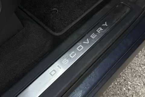 KT74TKC Land Rover Discovery 3.0 D350 Dynamic HSE 5dr Thumbnail #34