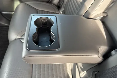 KT74TKC Land Rover Discovery 3.0 D350 Dynamic HSE 5dr Thumbnail #43