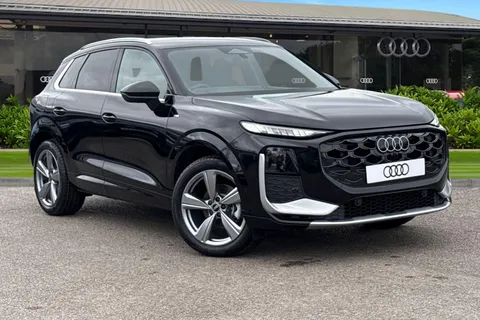  Audi Q3 1.5 TFSI S line S Tronic Euro 6 (s/s) 5dr Thumbnail #2