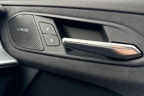  Audi Q3 1.5 TFSI S line S Tronic Euro 6 (s/s) 5dr Thumbnail #21