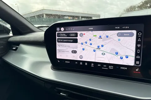  Audi Q3 1.5 TFSI S line S Tronic Euro 6 (s/s) 5dr Thumbnail #33