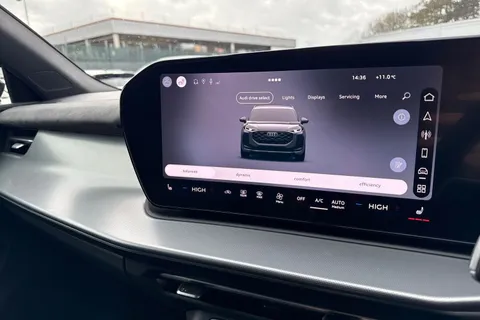  Audi Q3 1.5 TFSI S line S Tronic Euro 6 (s/s) 5dr Thumbnail #40