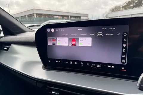  Audi Q3 1.5 TFSI S line S Tronic Euro 6 (s/s) 5dr Thumbnail #45