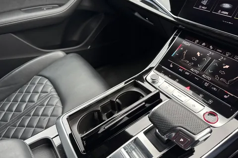 AF24RHV Audi SQ8 SUV  Black Edition TFSI  507 PS tiptronic Thumbnail #21