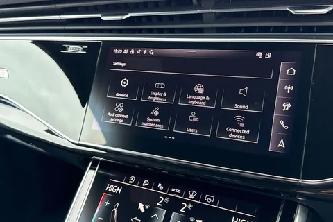 AF24RHV Audi SQ8 SUV  Black Edition TFSI  507 PS tiptronic Thumbnail #53