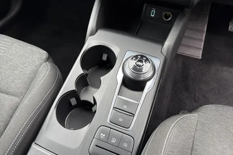 LO21RFE Ford Focus 1.5 EcoBlue Active Auto Euro 6 (s/s) 5dr Thumbnail #21