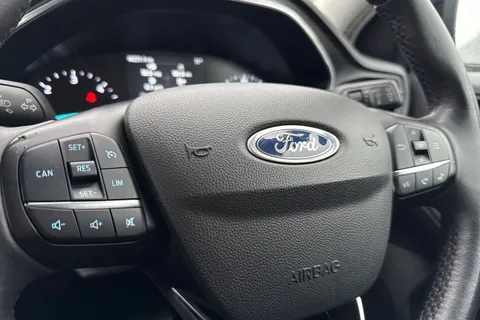LO21RFE Ford Focus 1.5 EcoBlue Active Auto Euro 6 (s/s) 5dr Thumbnail #51