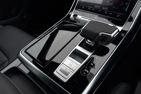 PN75GVR Audi Q8 SUV  Black Edition 50 TDI quattro 286 PS tiptronic Thumbnail #22