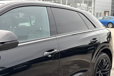 PN75GVR Audi Q8 SUV  Black Edition 50 TDI quattro 286 PS tiptronic Thumbnail #25