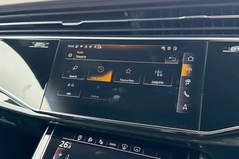 PN75GVR Audi Q8 SUV  Black Edition 50 TDI quattro 286 PS tiptronic Thumbnail #46