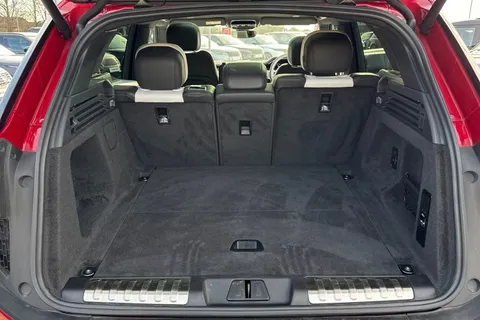 KS74XSZ Land Rover Range Rover Sport 3.0 D300 Dynamic SE 5dr Thumbnail #11