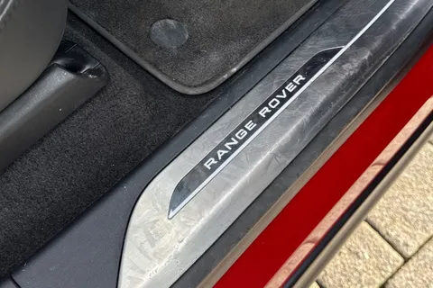 KS74XSZ Land Rover Range Rover Sport 3.0 D300 Dynamic SE 5dr Thumbnail #33
