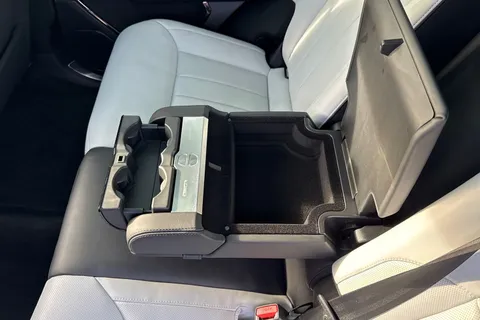 KS74XSZ Land Rover Range Rover Sport 3.0 D300 Dynamic SE 5dr Thumbnail #40