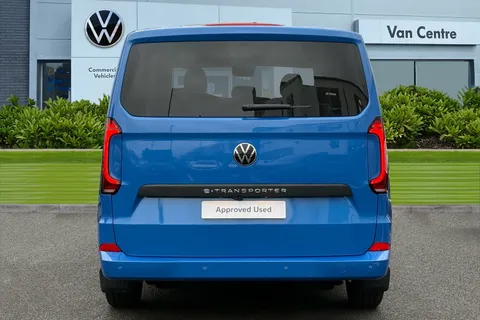 KR75EUV Volkswagen E-Transporter 160kW 65kWh Commerce Pro Kombi Van Auto Thumbnail #5