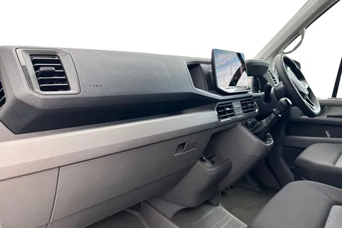 GK74CPF Volkswagen Crafter 2.0 TDI 140PS Commerce Plus High Roof Van Thumbnail #9