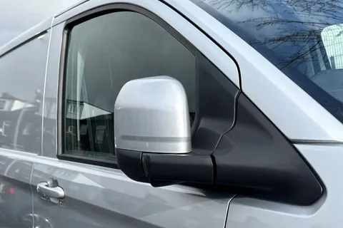 MF75FCE Volkswagen Transporter 2.0 TDI 110 Commerce Plus Van Thumbnail #25