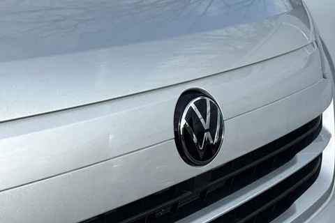 MF75FCE Volkswagen Transporter 2.0 TDI 110 Commerce Plus Van Thumbnail #27