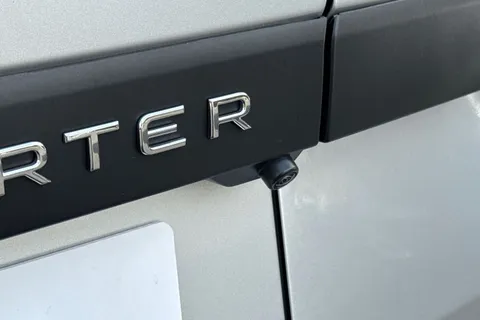 MF75FCE Volkswagen Transporter 2.0 TDI 110 Commerce Plus Van Thumbnail #30