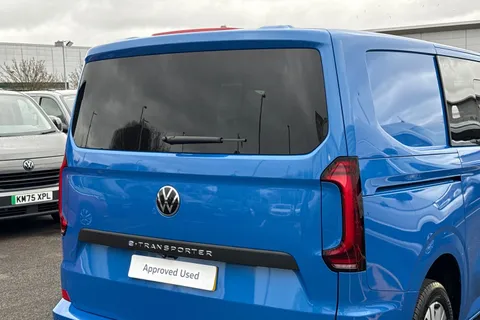 KR75EUV Volkswagen E-Transporter 160kW 65kWh Commerce Pro Kombi Van Auto Thumbnail #35