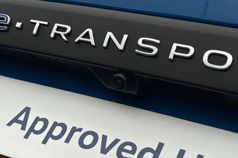 KR75EUV Volkswagen E-Transporter 160kW 65kWh Commerce Pro Kombi Van Auto Thumbnail #39