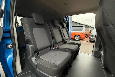 KR75EUV Volkswagen E-Transporter 160kW 65kWh Commerce Pro Kombi Van Auto Thumbnail #46